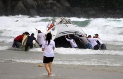 От шторма на Пхукете пострадало более 400 туристов