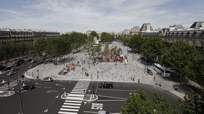 В Париже после реставрации открылась площадь Республики