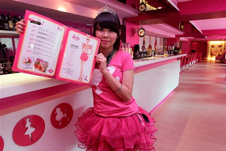 В тайванской столице появился Барби-ресторан