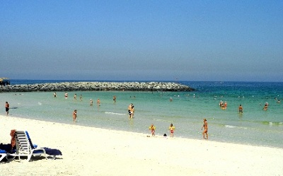 В Шардже от туристов будут закрыты опасные пляжи